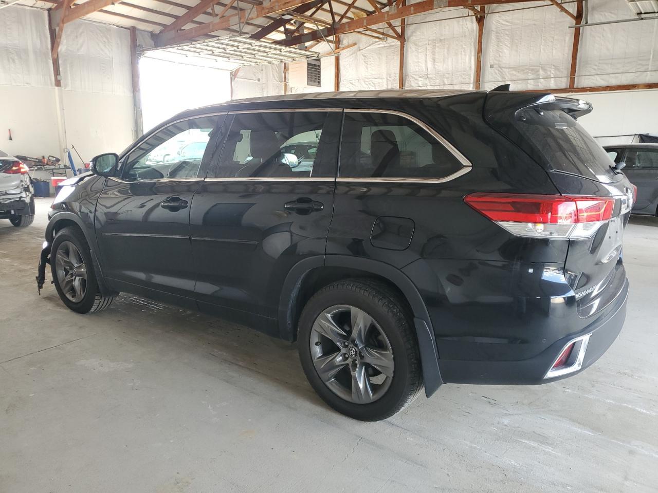 2018 TOYOTA HIGHLANDER - Фото 2