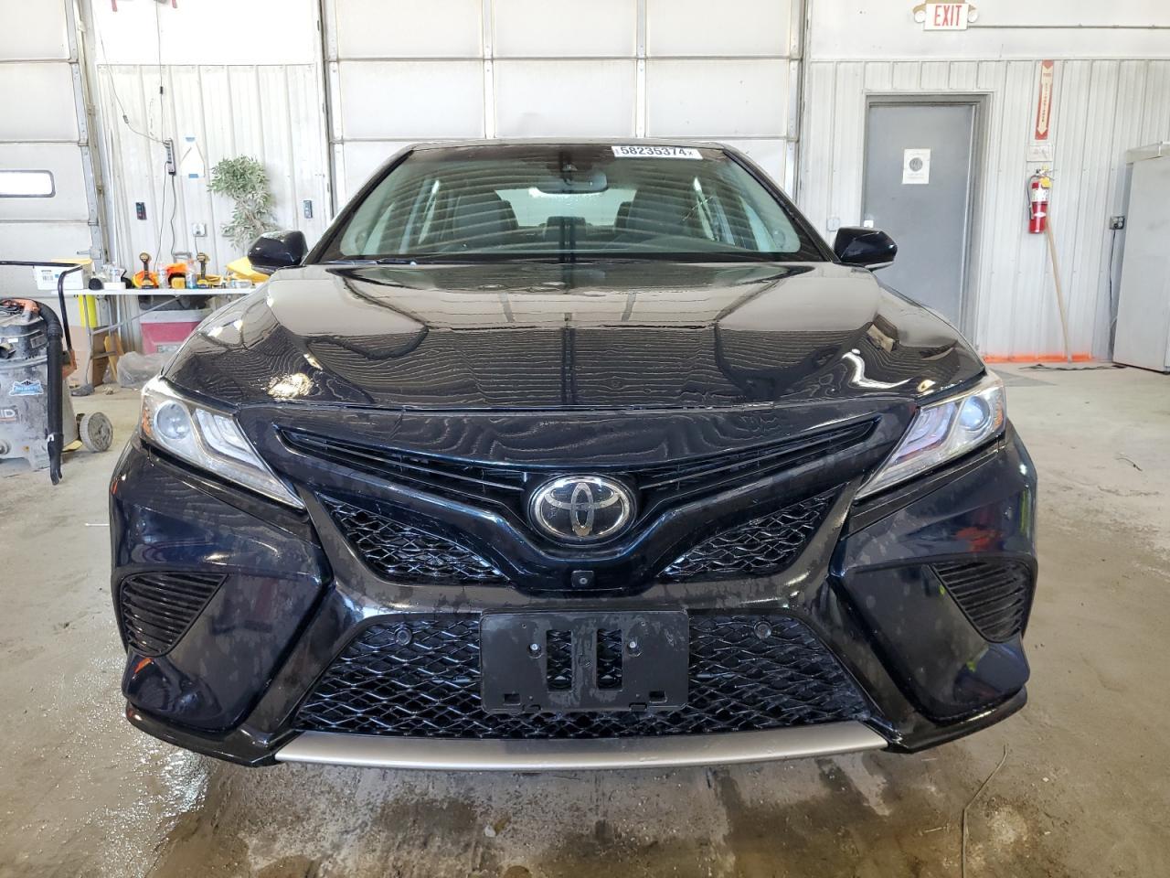 2018 TOYOTA CAMRY XSE - Фото 5