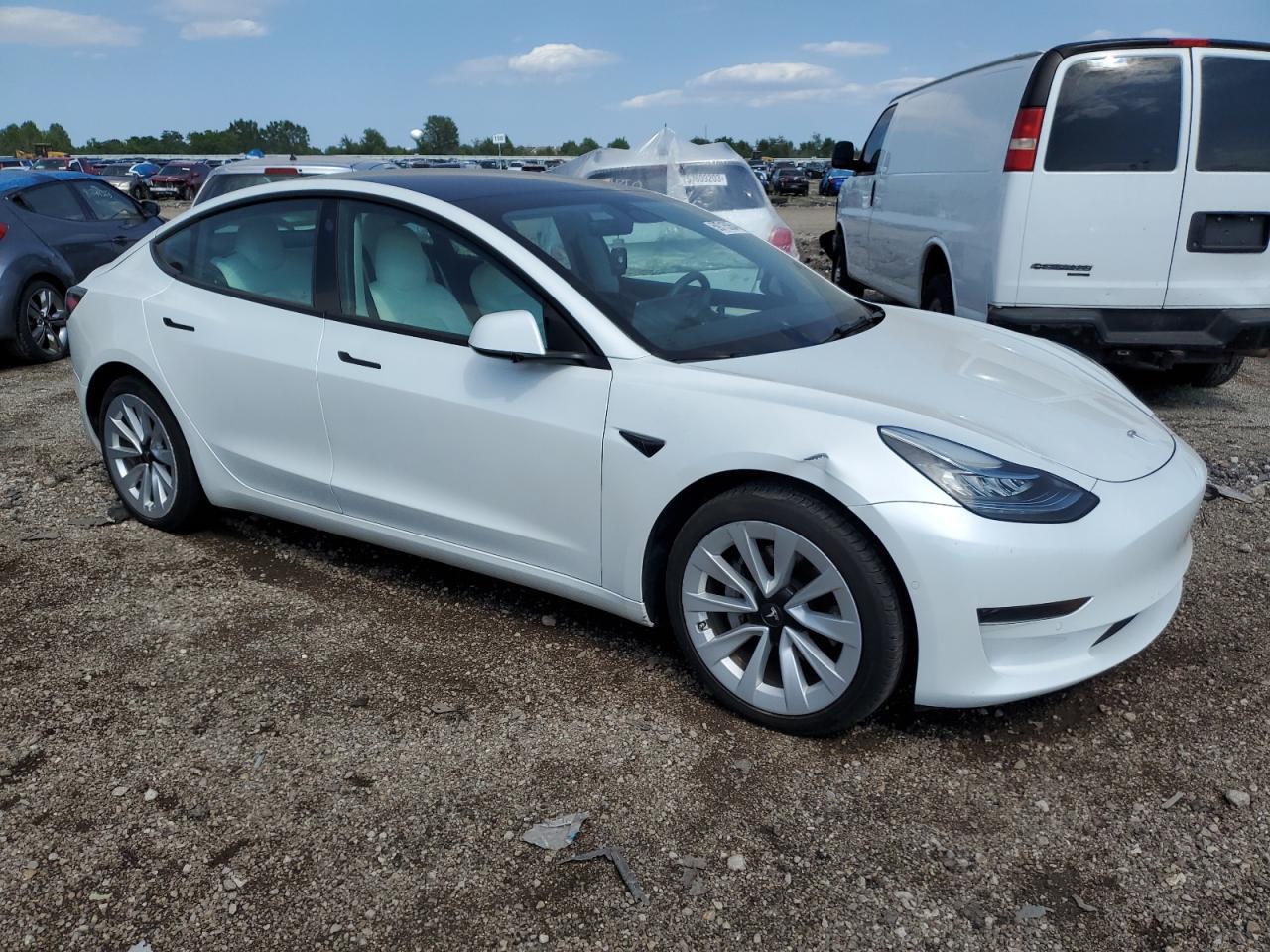 2022 TESLA MODEL 3 - Image 4