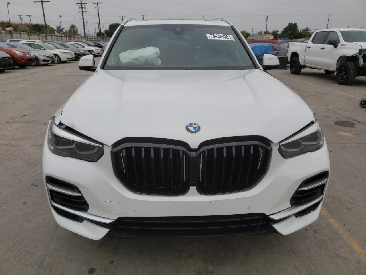 2022 BMW X5 XDRIVE4 - Image 5