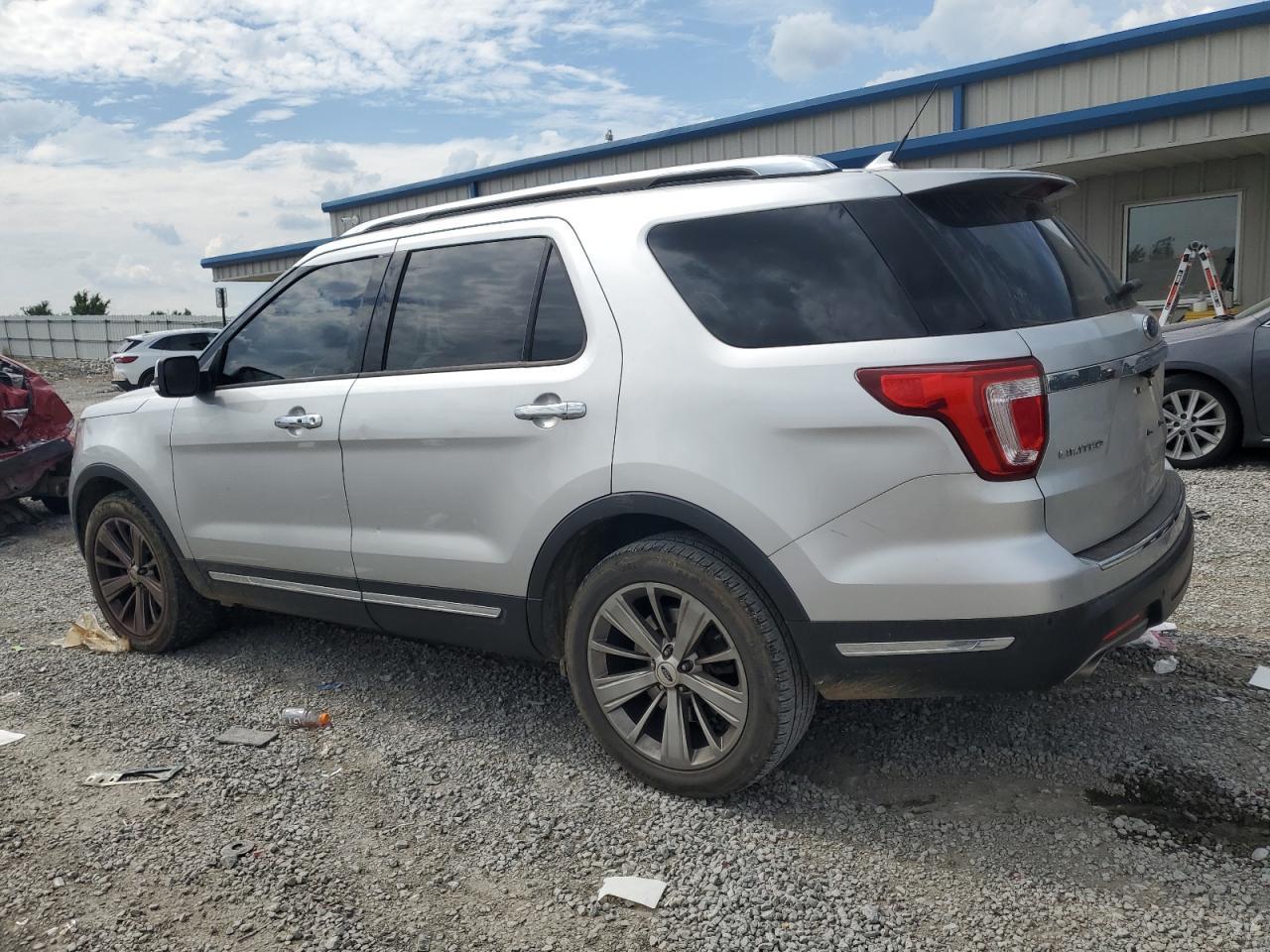 2018 FORD EXPLORER L - Фото 2