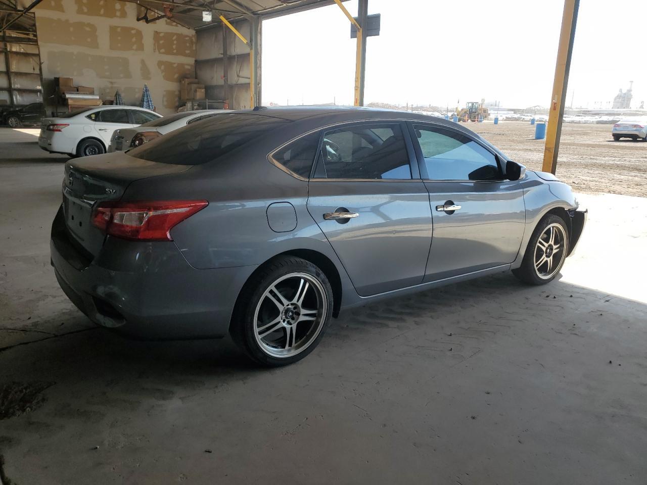 2017 NISSAN SENTRA S - Фото 3