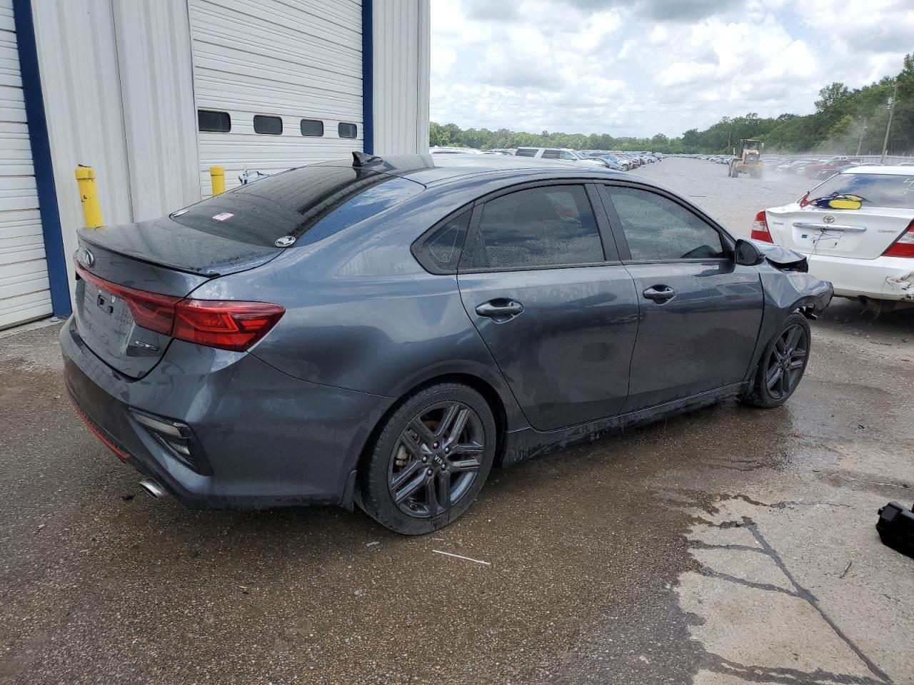 2021 KIA FORTE FE - Image 3