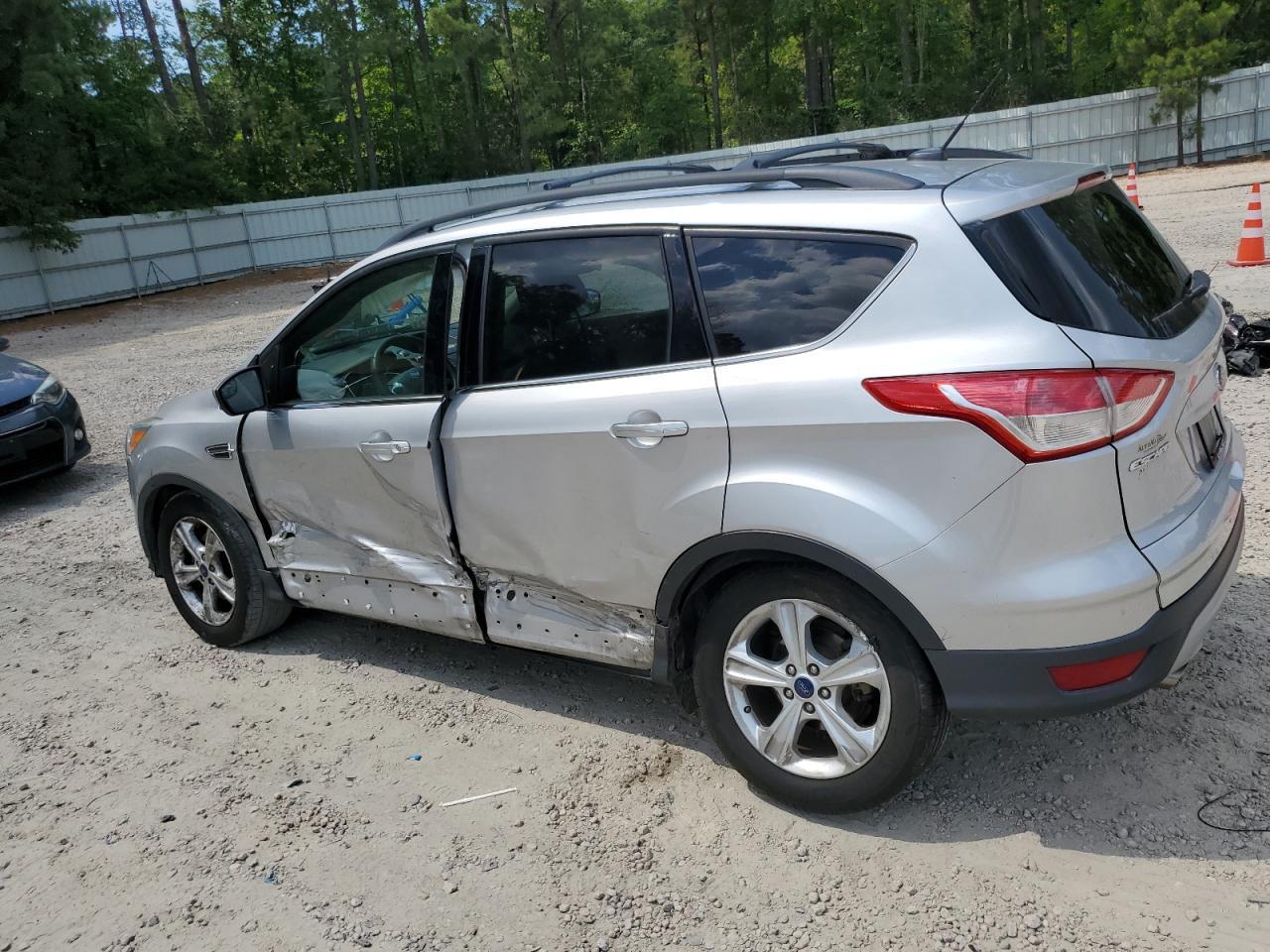 2015 FORD ESCAPE SE - Фото 2