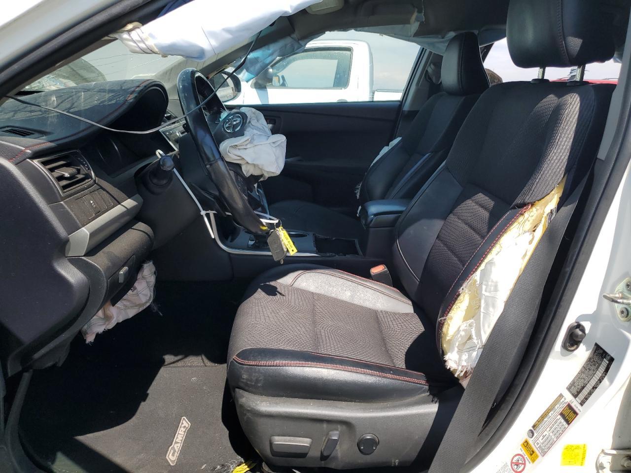 2016 TOYOTA CAMRY LE - Фото 7
