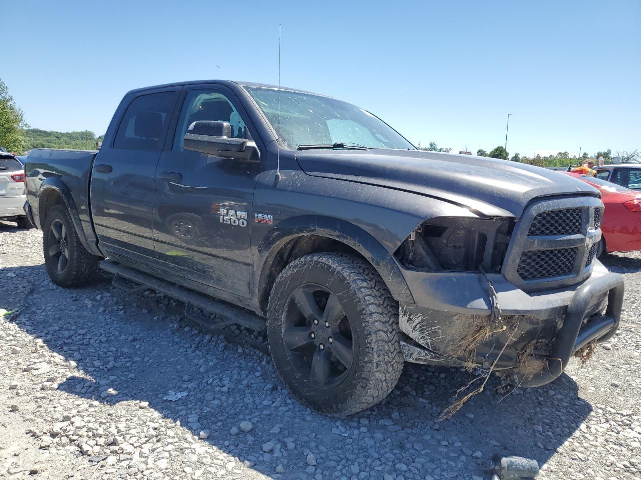 2015 RAM 1500 SLT - Image 4