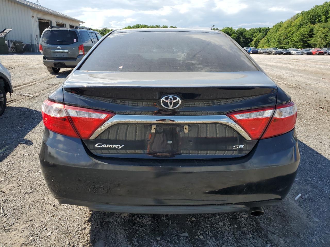 2017 TOYOTA CAMRY LE - Фото 6