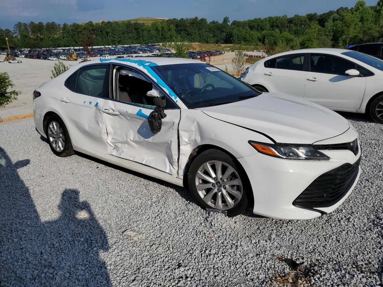 2018 TOYOTA CAMRY L - Фото 4