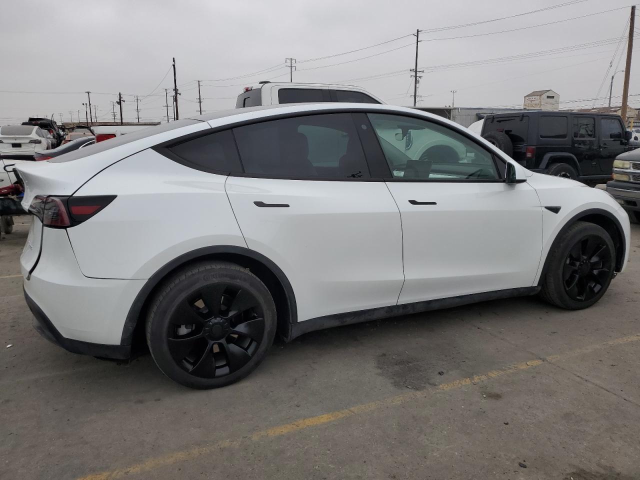 2022 TESLA MODEL Y - Image 3
