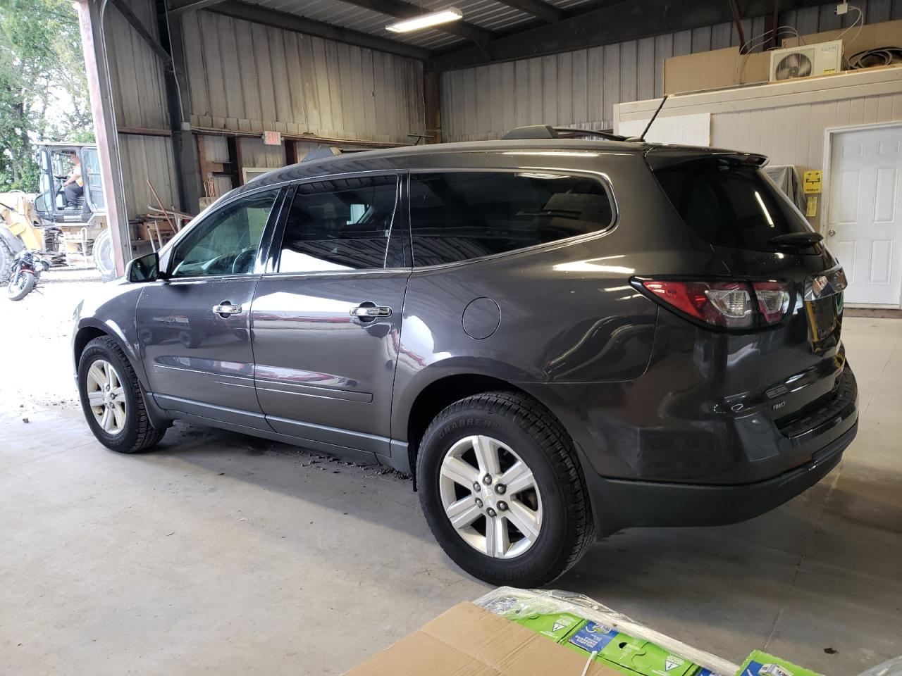 2014 CHEVROLET TRAVERSE L - Фото 2