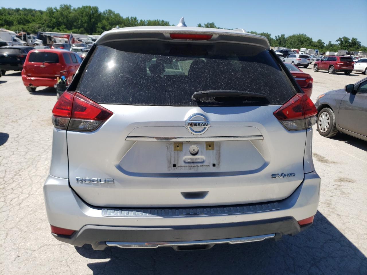 2017 NISSAN ROGUE S - Image 6