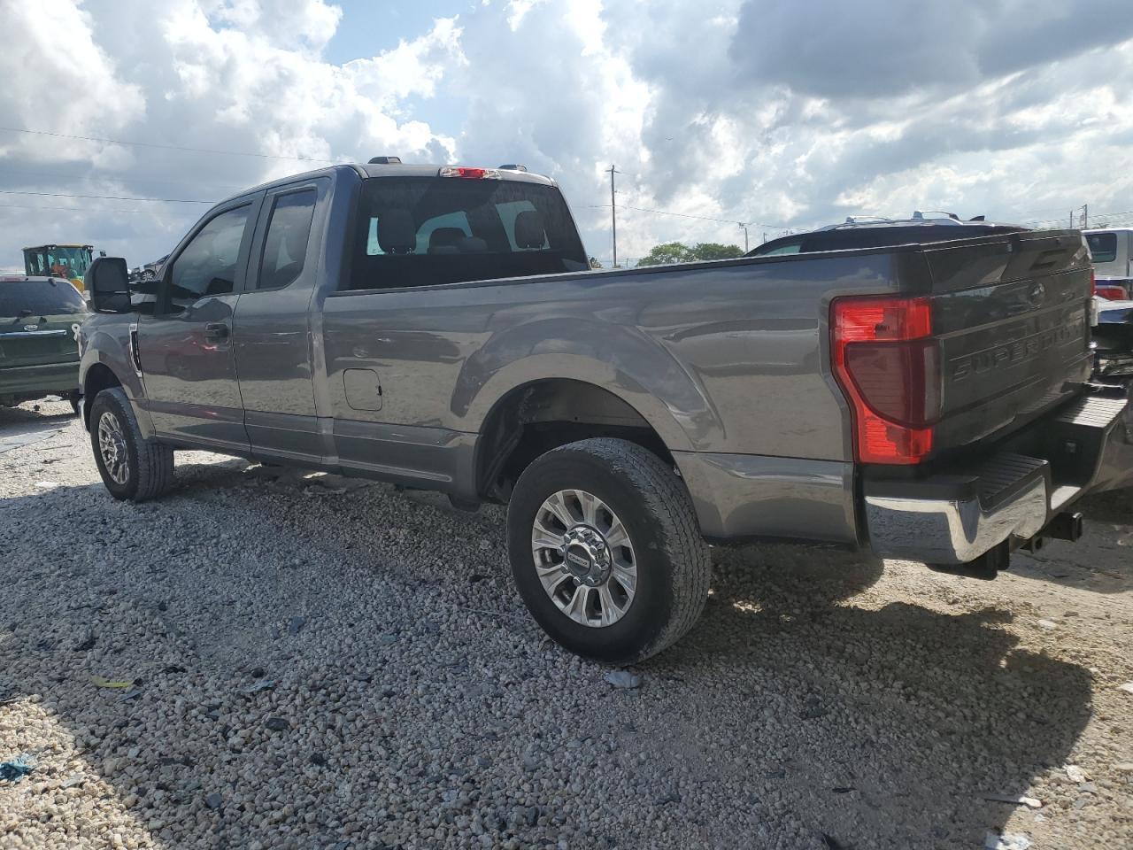 2022 FORD F250 SUPER - Фото 2