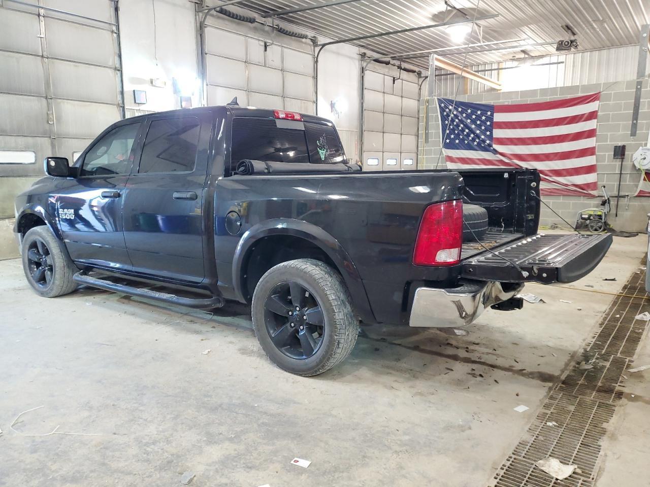 2015 RAM 1500 SLT - Image 2