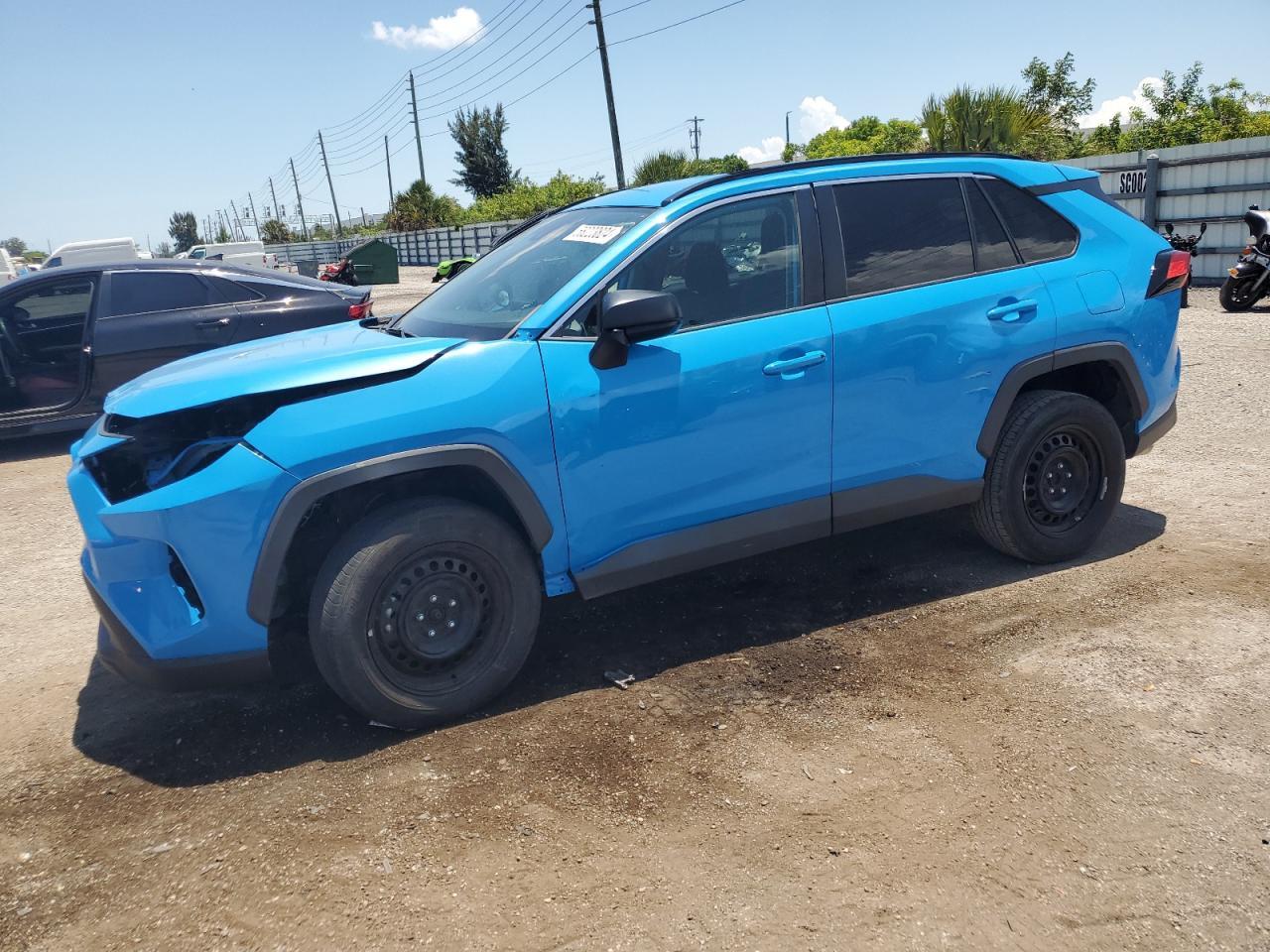 2020 TOYOTA RAV4 LE car image