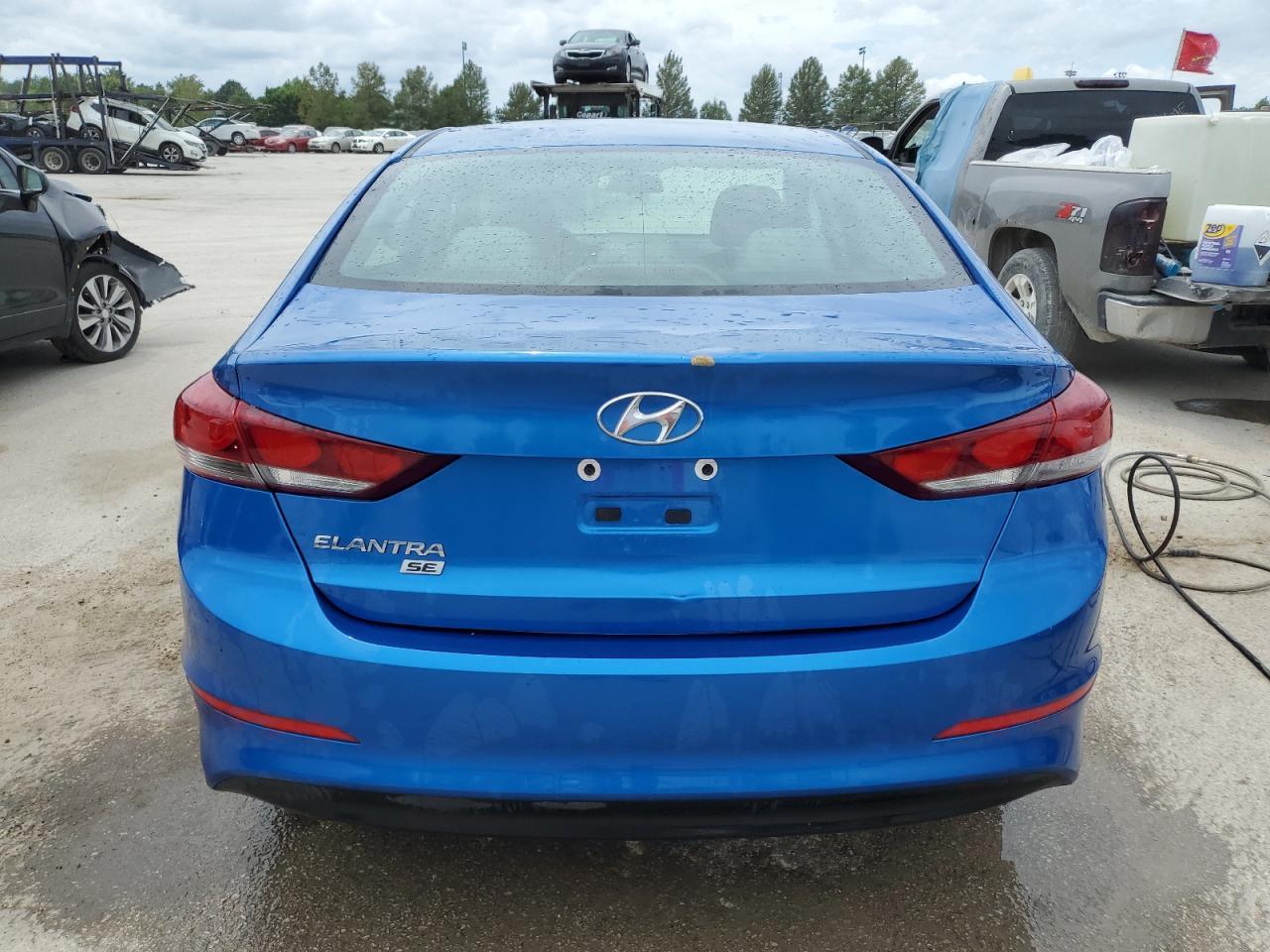 2018 HYUNDAI ELANTRA SE - Фото 6