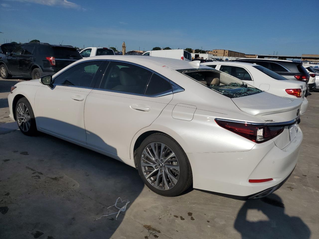 2021 LEXUS ES 350 BAS - Image 2