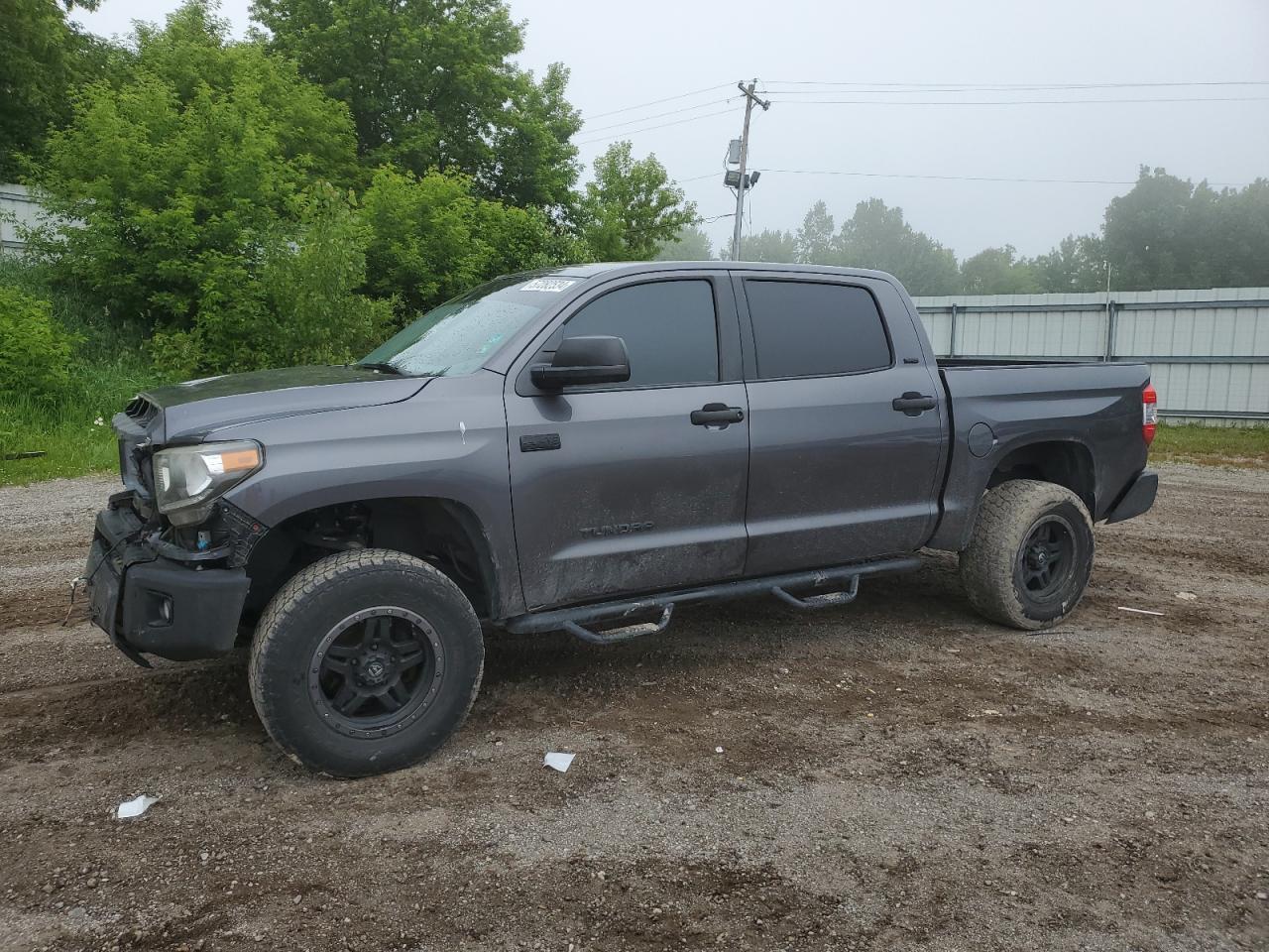 2018 TOYOTA TUNDRA CRE car image