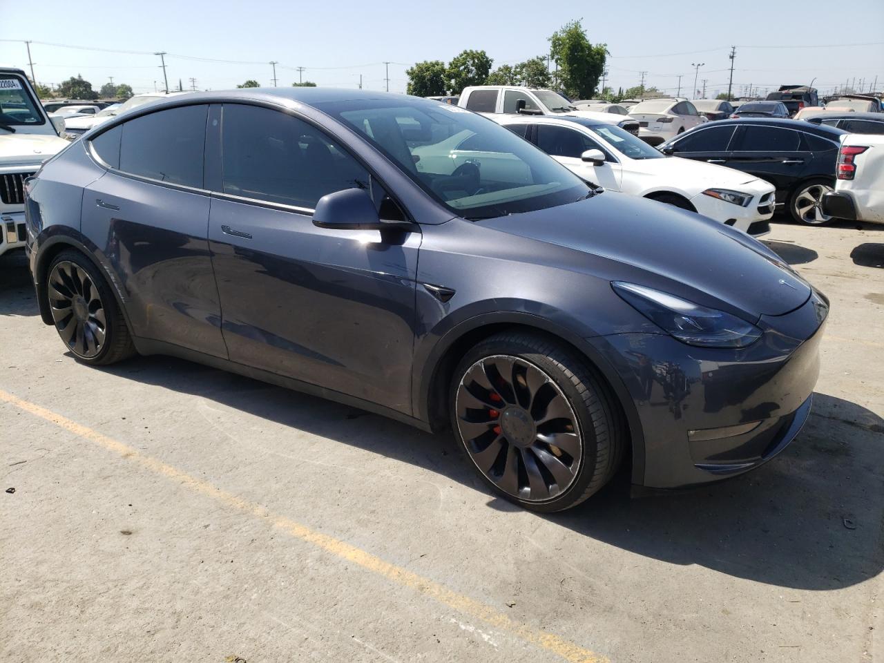 2022 TESLA MODEL Y - Image 4