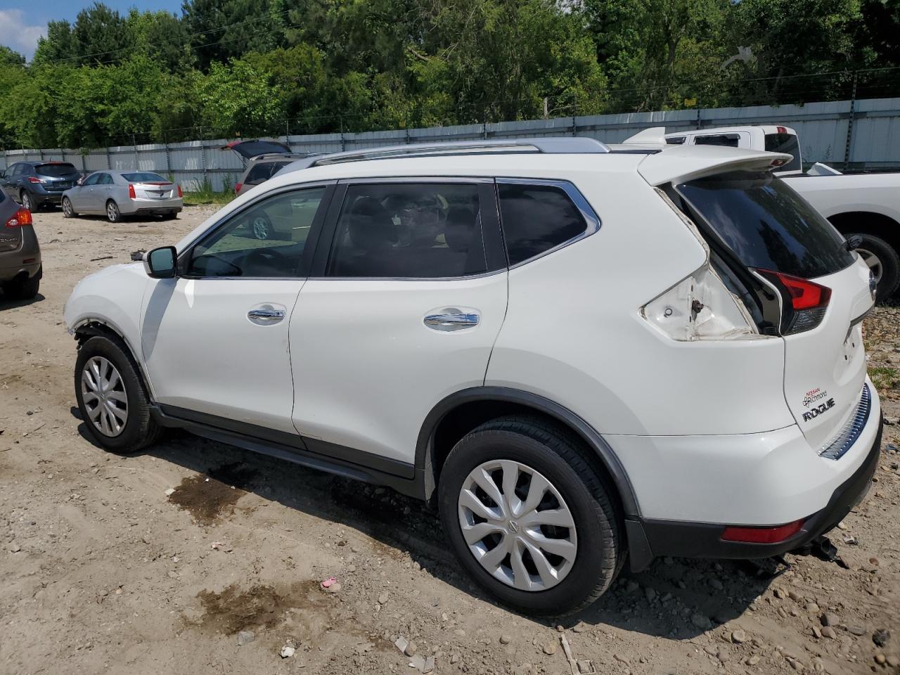 2017 NISSAN ROGUE S - Фото 2