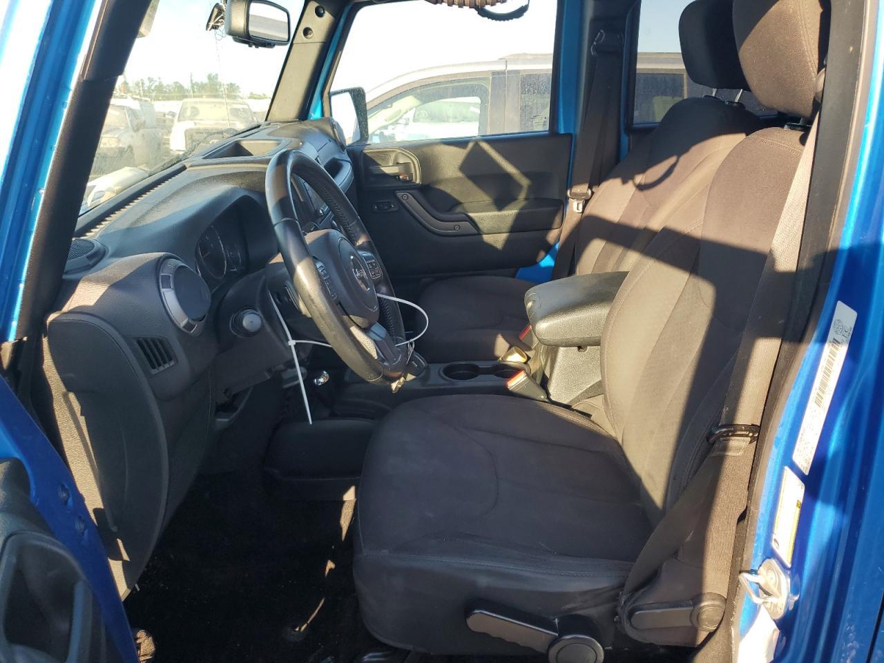 2015 JEEP WRANGLER U - Фото 7