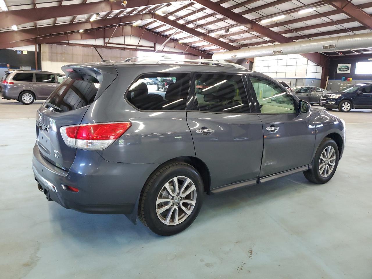 2013 NISSAN PATHFINDER - Фото 3
