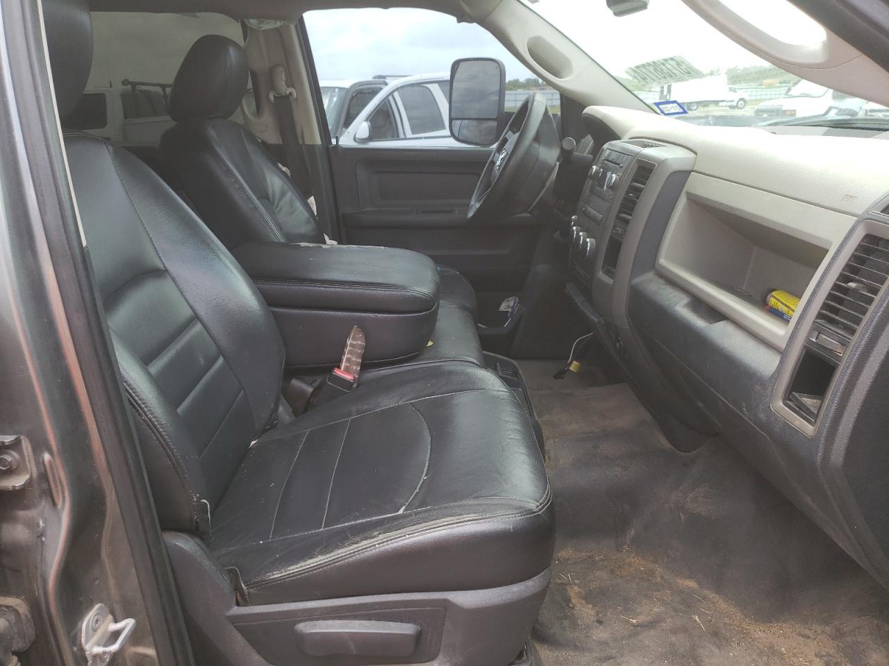 2012 DODGE RAM 3500 S - Image 5