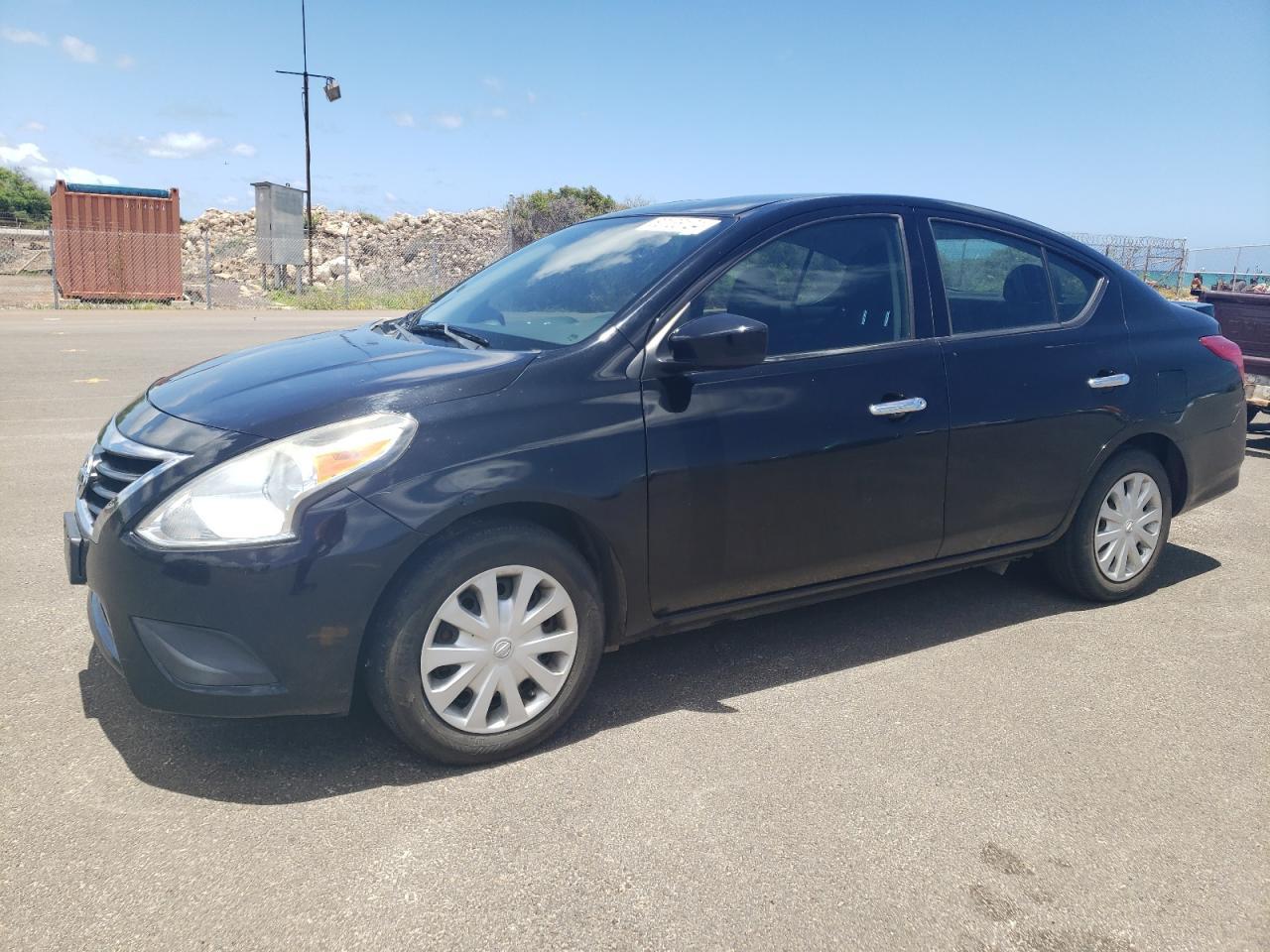 2016 NISSAN VERSA S