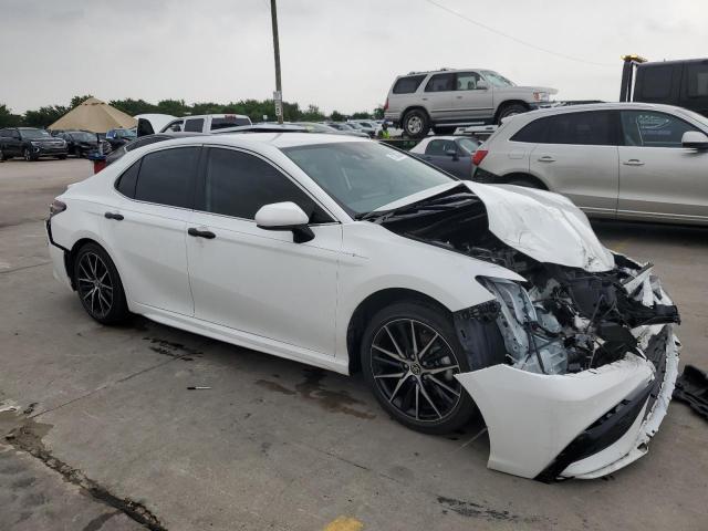 2021 Toyota Camry Se - Фото 4
