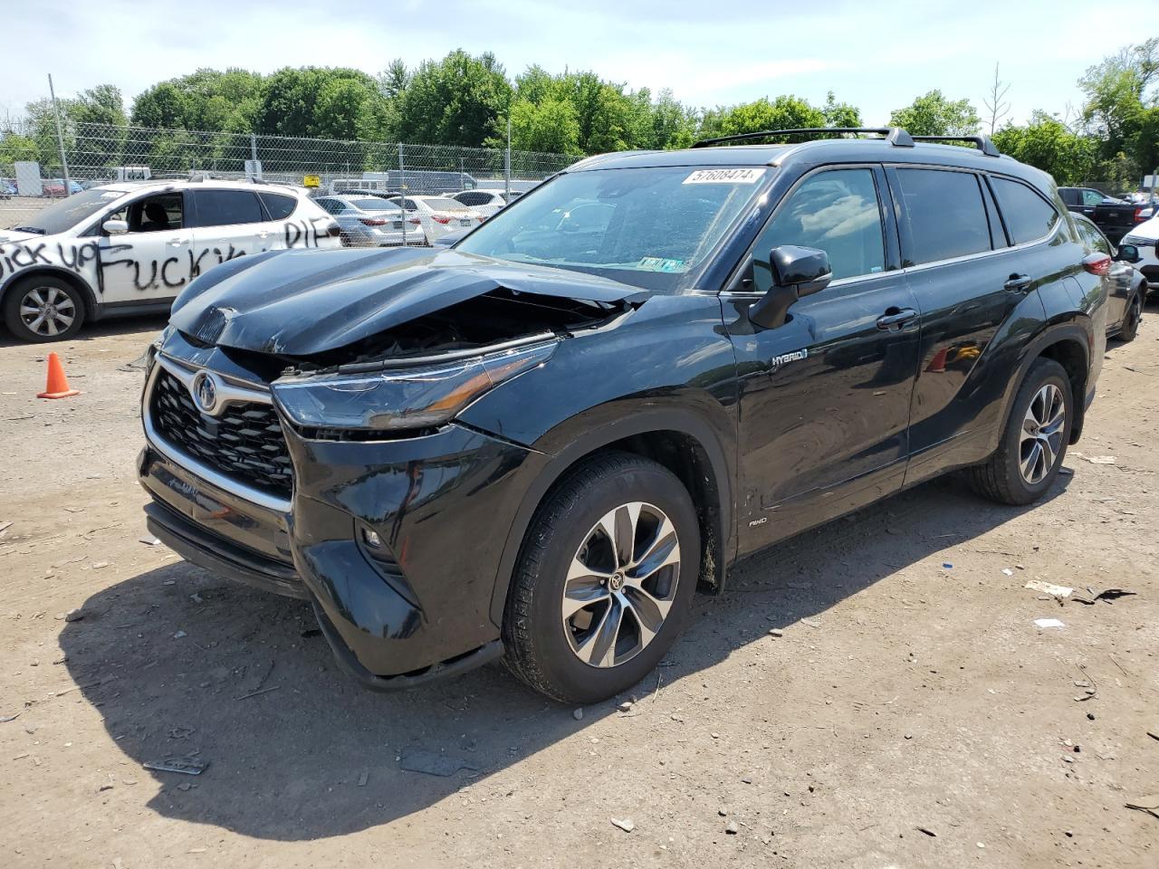 2021 TOYOTA HIGHLANDER car image