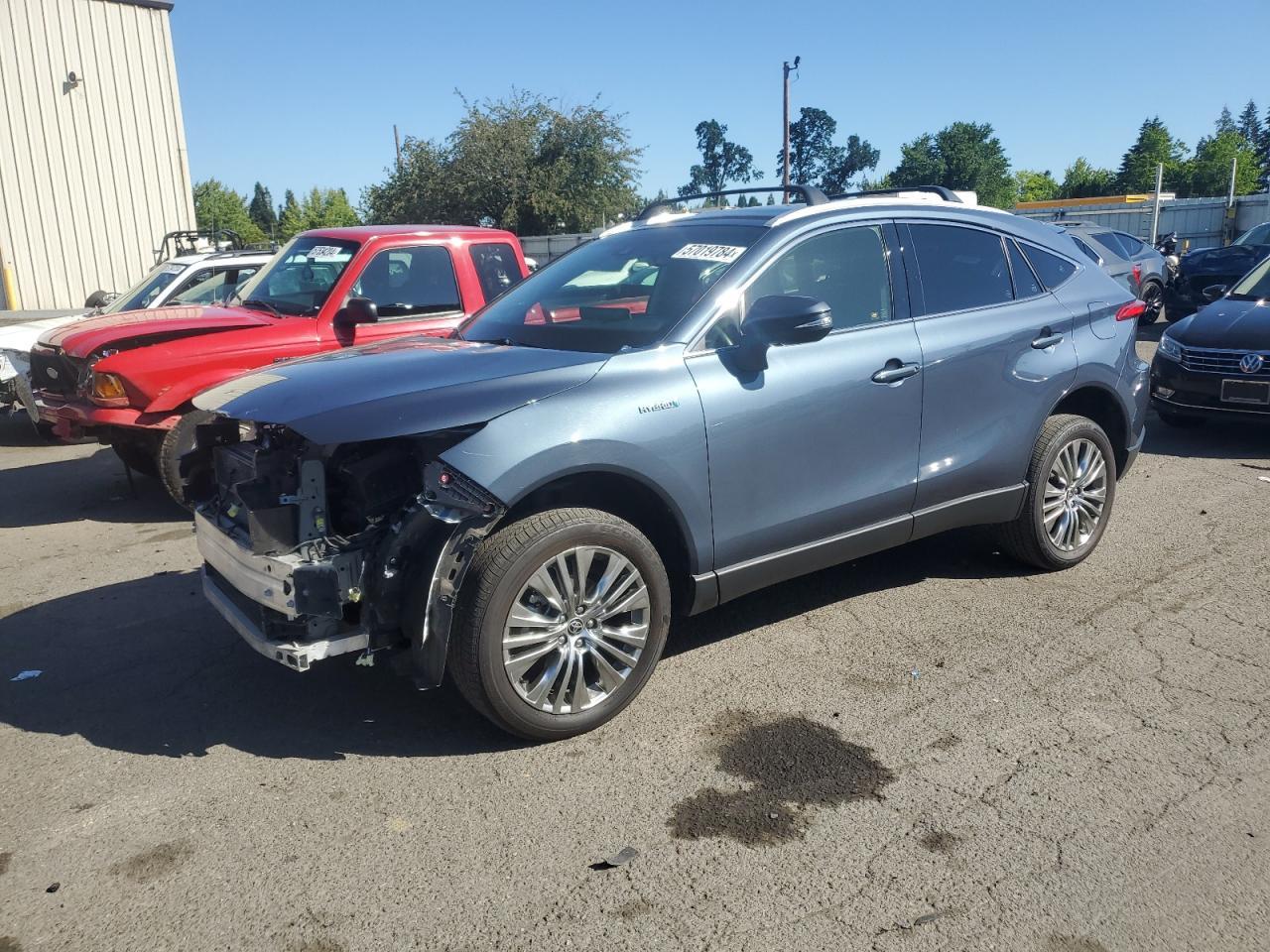 2021 TOYOTA VENZA LE car image