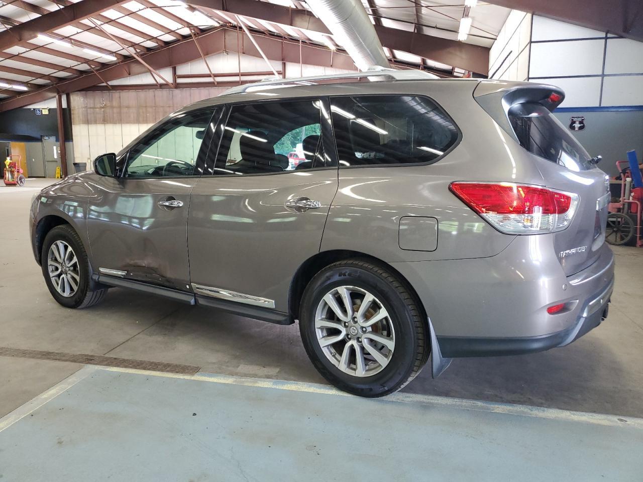 2013 NISSAN PATHFINDER - Image 2