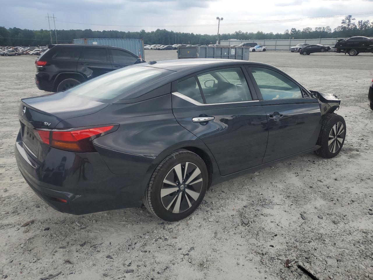 2022 NISSAN ALTIMA SV - Фото 3