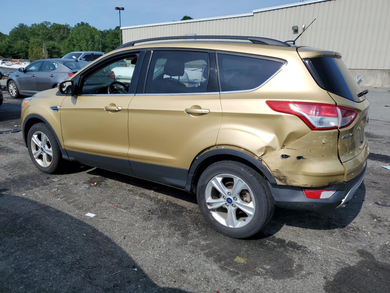 2015 FORD ESCAPE SE - Image 2