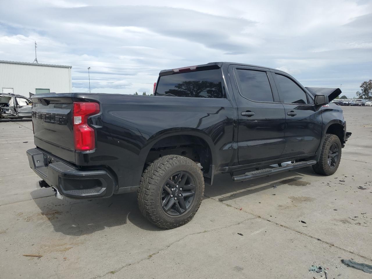 2021 CHEVROLET SILVERADO - Фото 3