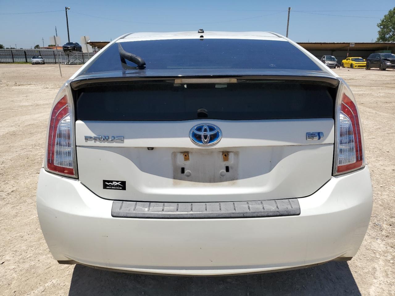 2015 TOYOTA PRIUS - Фото 6