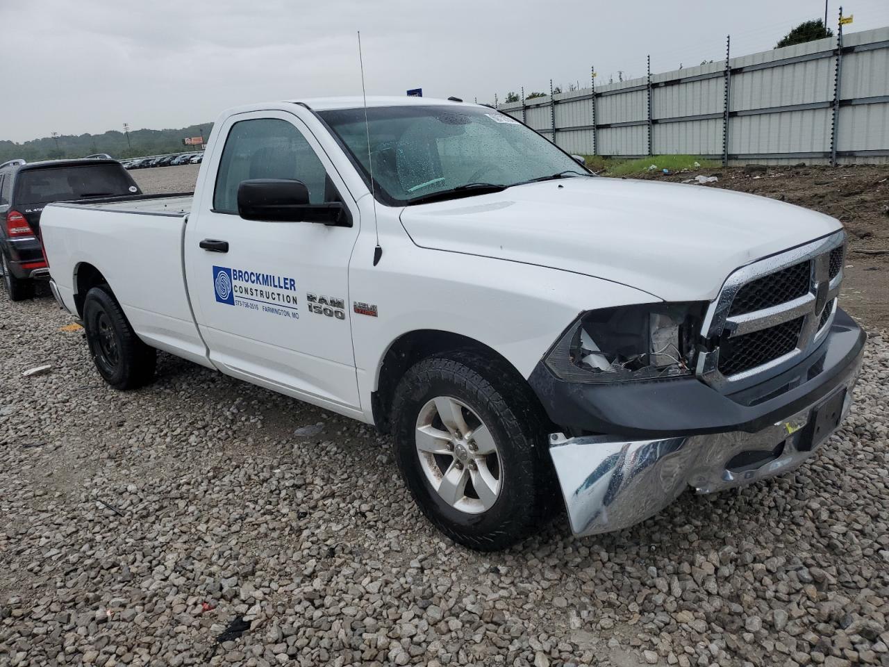 2015 RAM 1500 ST - Image 4