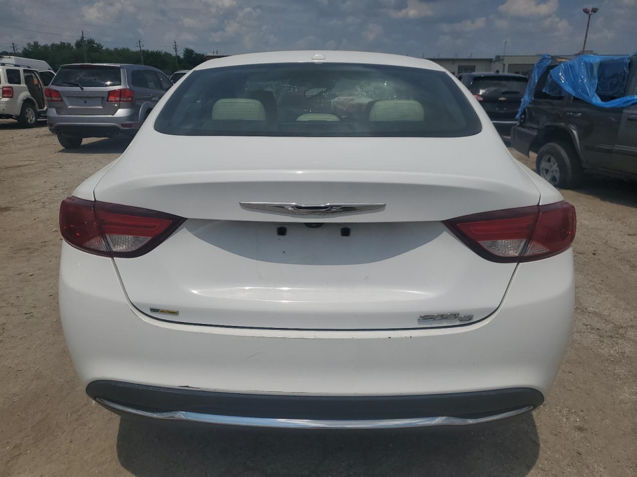 2015 CHRYSLER 200 C - Image 6