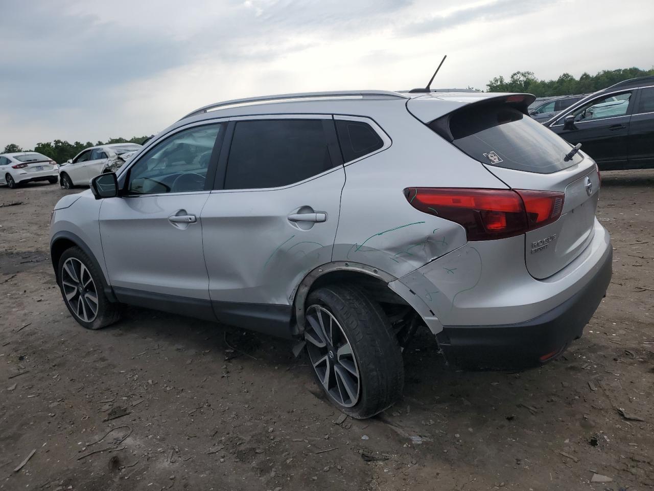 2017 NISSAN ROGUE SPOR - Фото 2