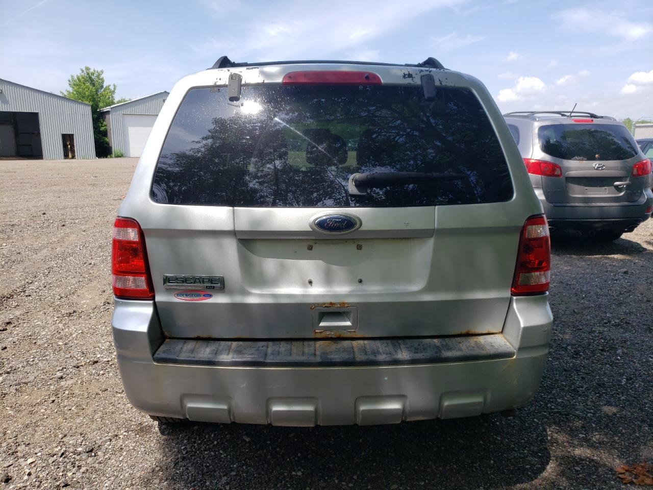 2010 FORD ESCAPE XLT - Фото 6