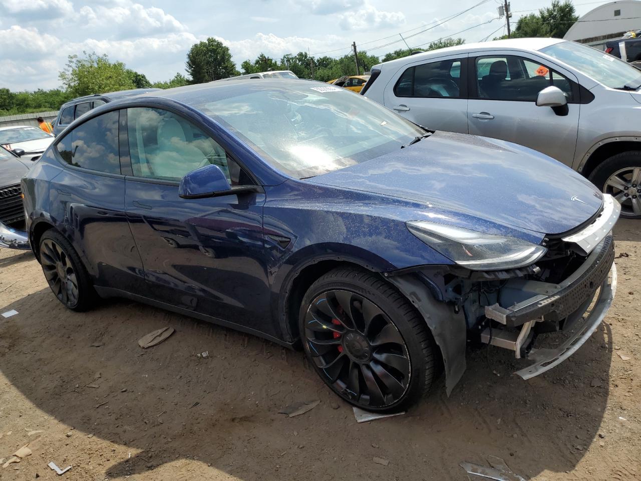 2022 TESLA MODEL Y - Image 4