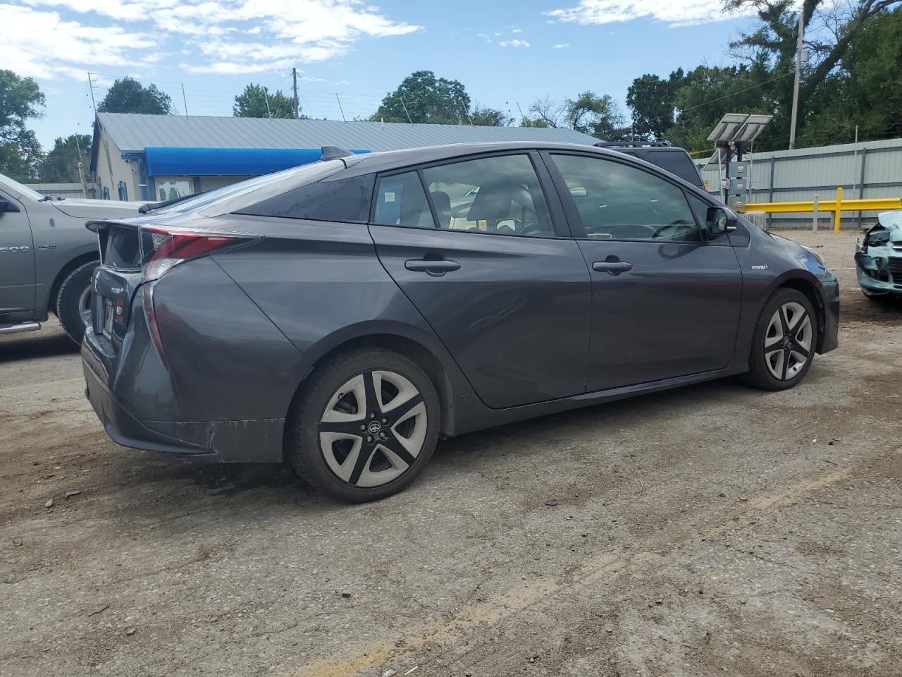 2016 TOYOTA PRIUS - Image 3