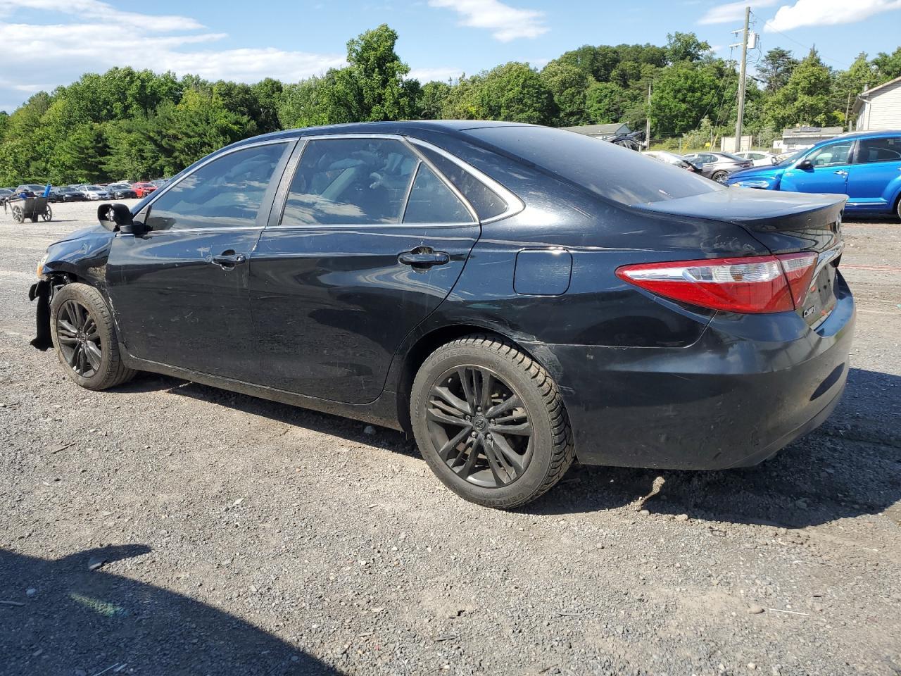 2017 TOYOTA CAMRY LE - Фото 2