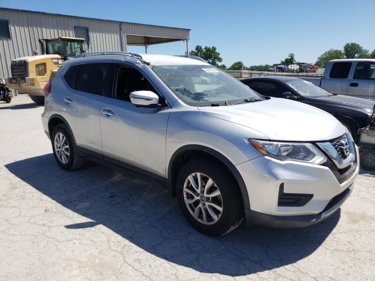 2017 NISSAN ROGUE S - Image 4
