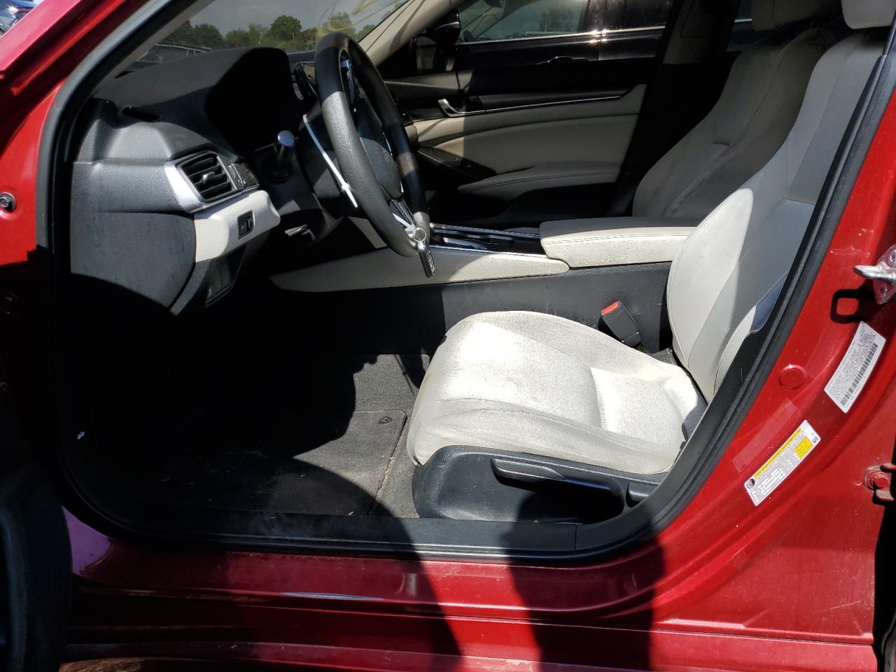 2018 HONDA ACCORD LX - Image 7