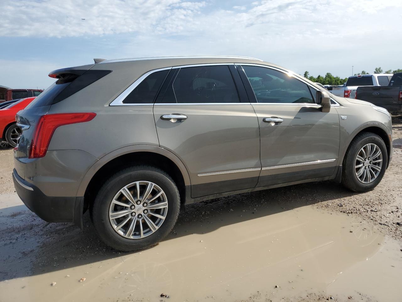 2019 CADILLAC XT5 LUXURY - Image 3