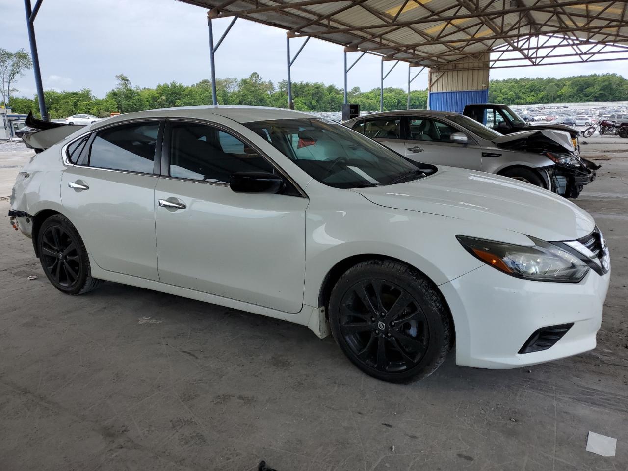 2017 NISSAN ALTIMA 2.5 - Image 4