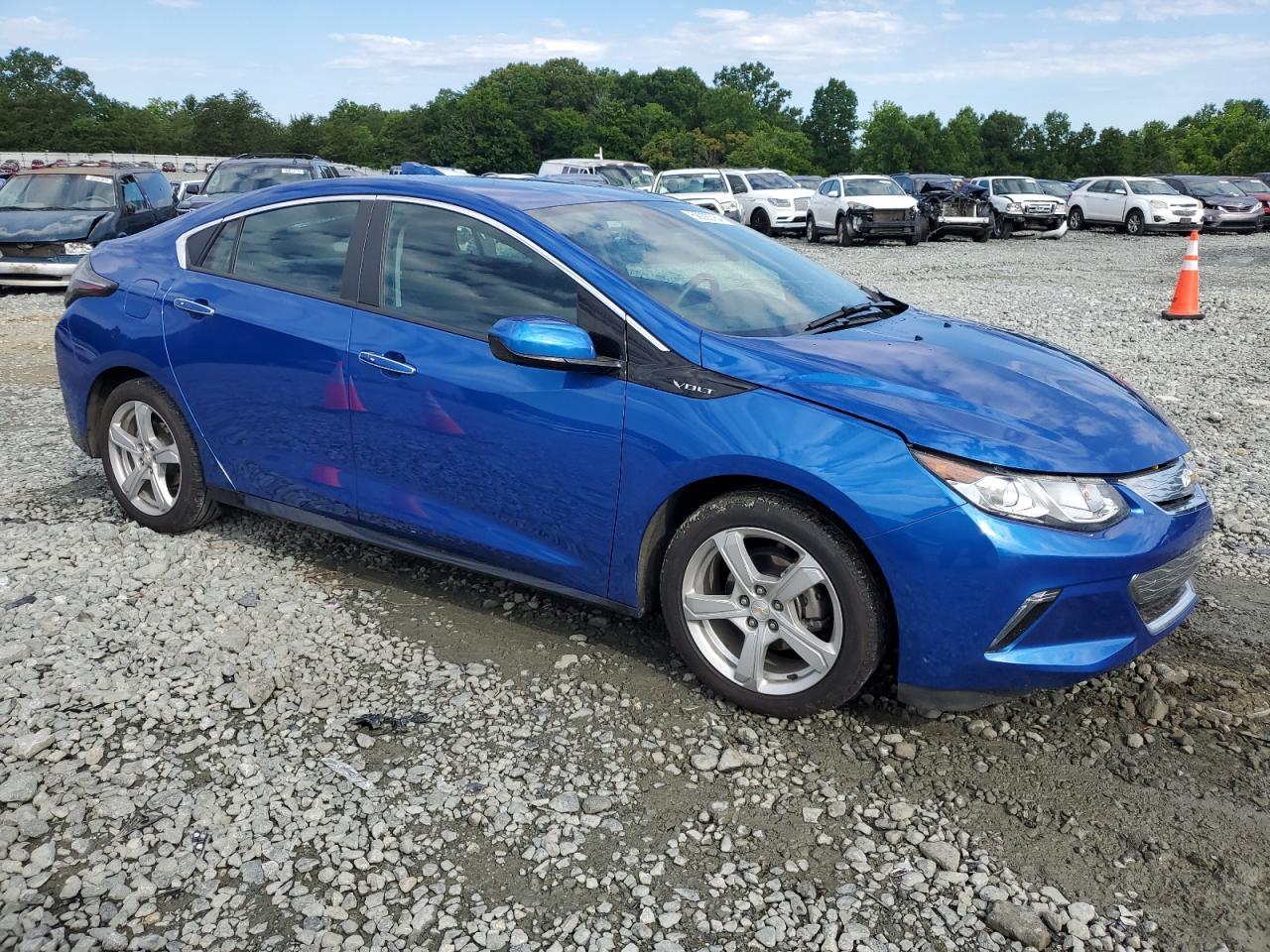 2017 CHEVROLET VOLT LT - Image 4