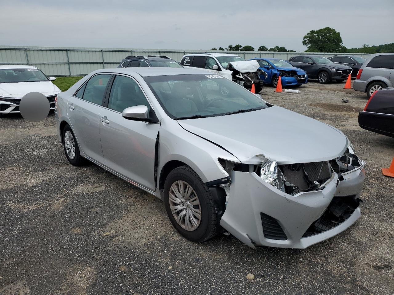2014 TOYOTA CAMRY L - Фото 4