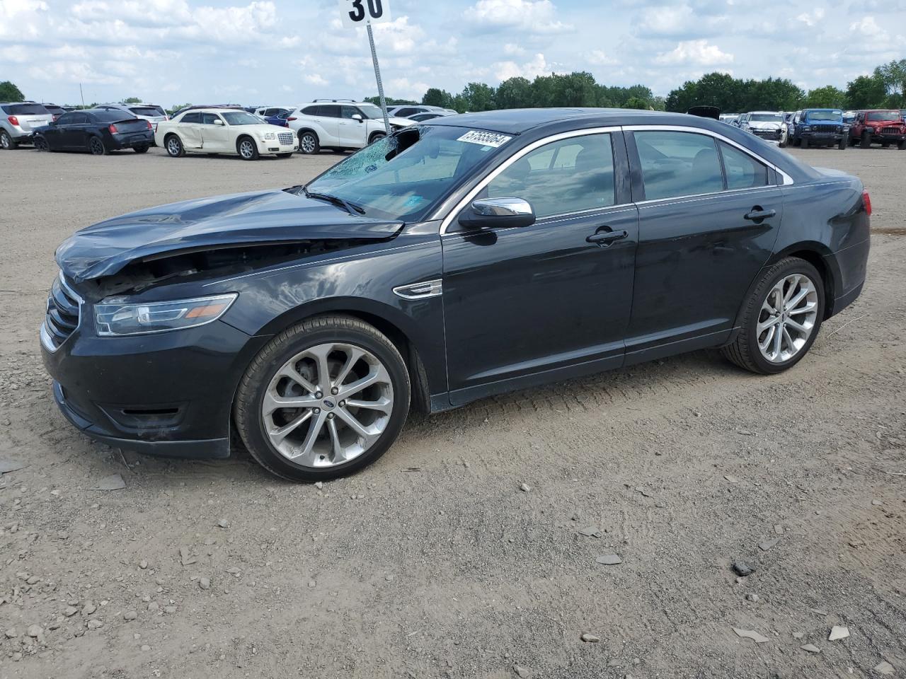 2015 FORD TAURUS LIM car image