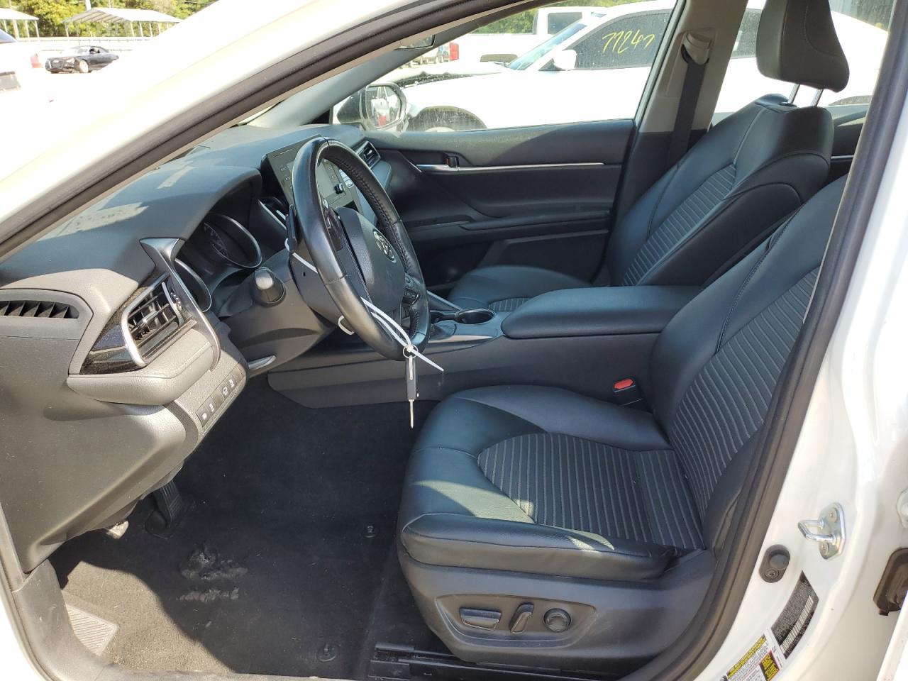 2021 TOYOTA CAMRY SE - Image 7